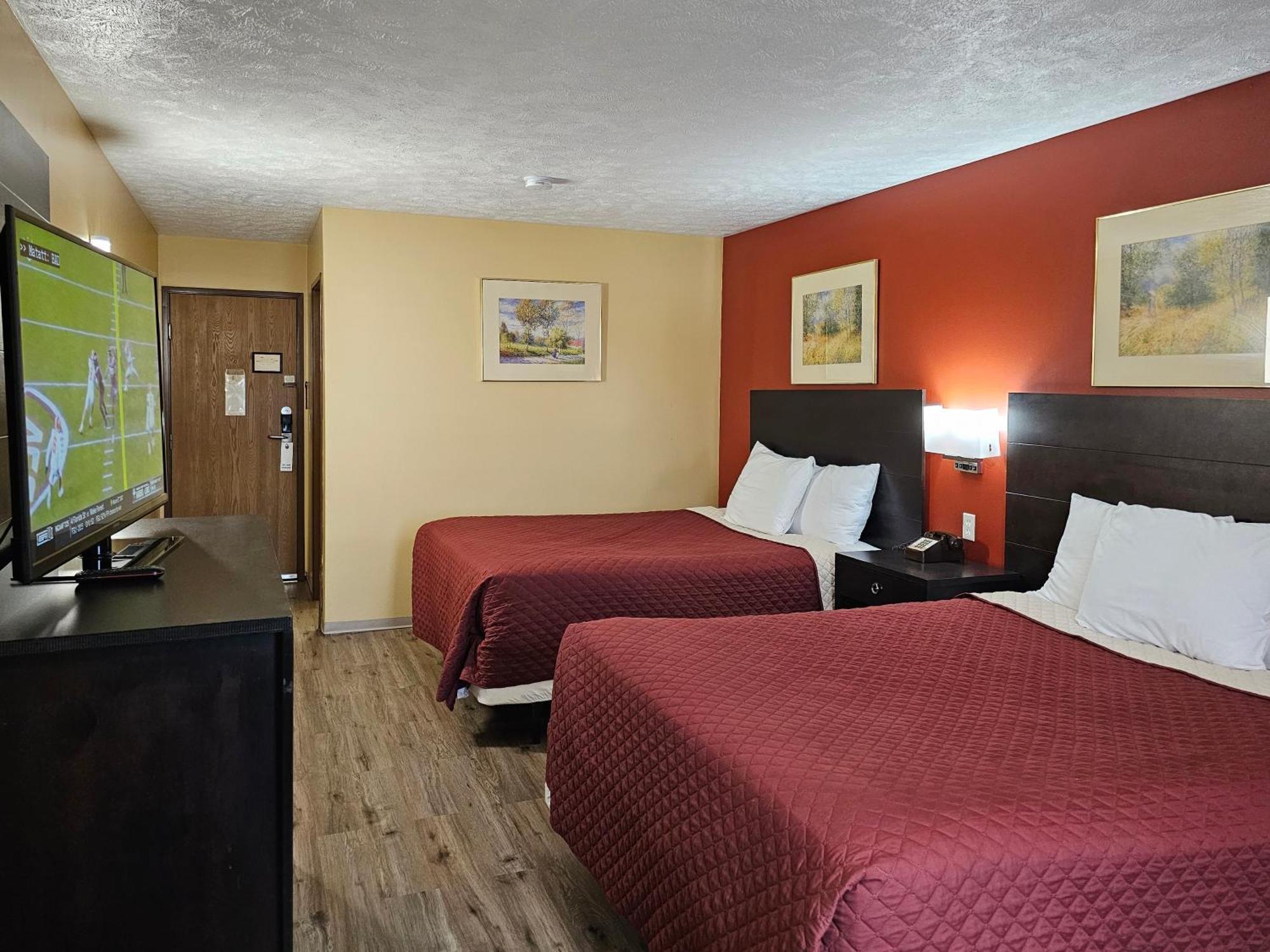 Fort Scott Budgetel Inn & Suites מראה חיצוני תמונה
